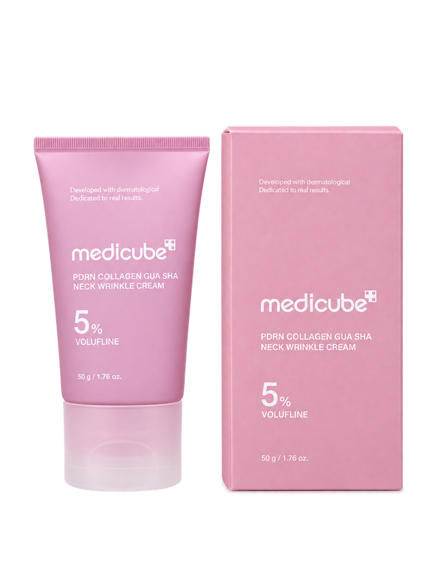  کرم مراقبت و ضدچروک گردن * برند: Medicube (مدیکیوب) * مدل: PDRN Collagen Gua Sha Neck Wrinkle Cream * حاوی ۵٪ Volufiline، طراحیشده برای کمک به بهبود ظاهر خطوط و چینوچروک ناحیه گردن و دارای اپلیکاتور گواشا برای ماساژ و استفاده آسانتر